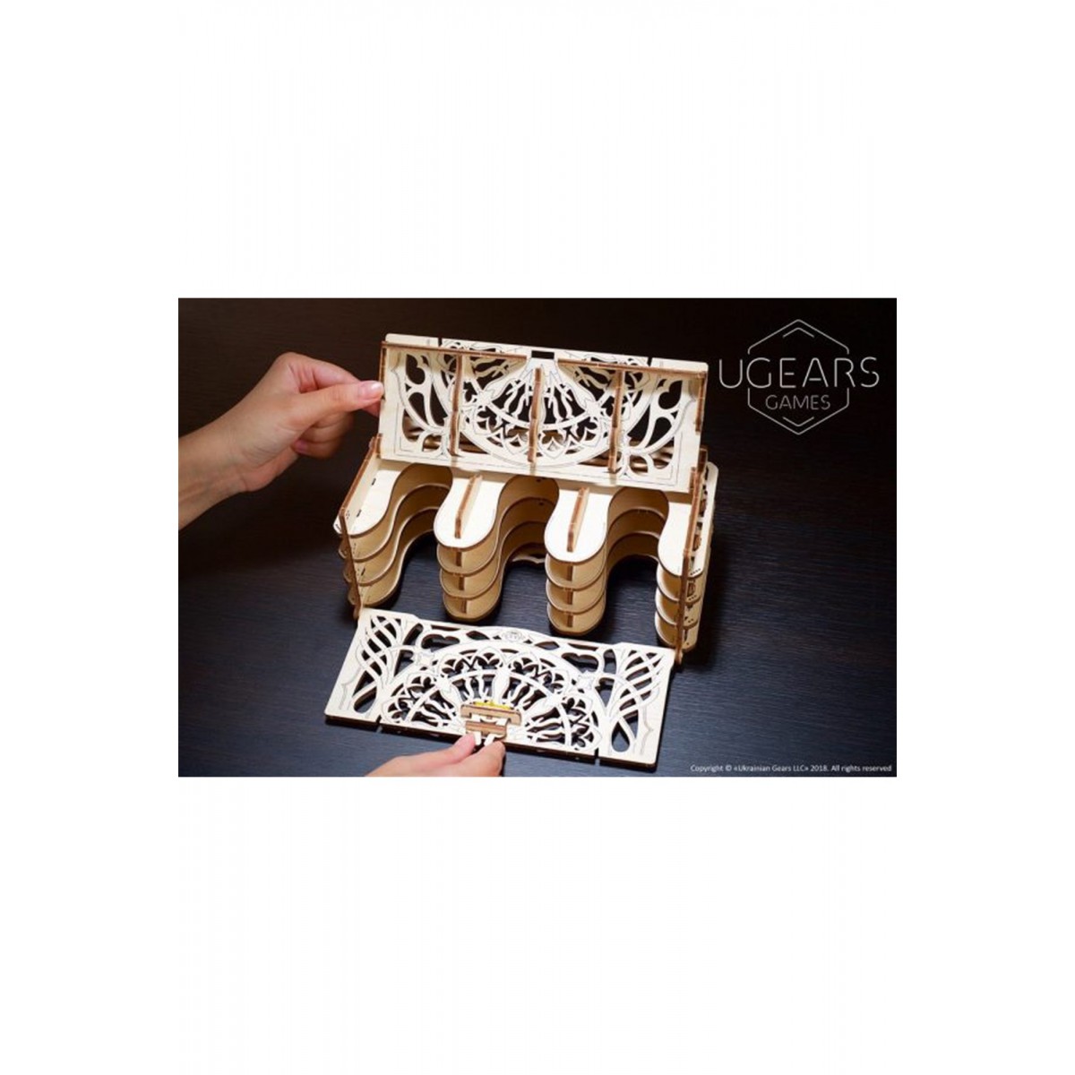 Ugears Μηχανικό 3D Παζλ - Θήκη για Κάρτες - 23.4 x 12 x 10.2 cm