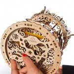 Ugears Μηχανικό 3D Παζλ - Καρουζέλ - 21 x 21 x 26 cm