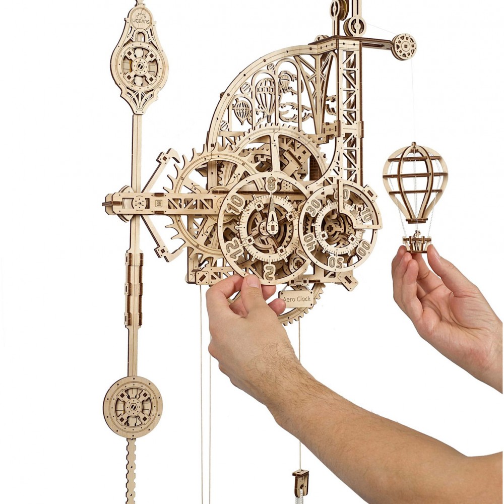 Ugears Μηχανικό 3D Παζλ - Κρεμαστό Ρολόι Τοίχου με εκκρεμές - 22 x 47 x 6.5 cm